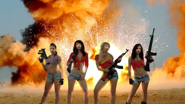 Panienki, cycki i pistolety - od Księcia dla Was [+18] 1