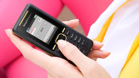 Sony Ericsson J132 i K330 - niskobudżetowe modele dla mało wymagających 1