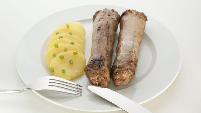 Szyja z indyka gotowana na wolnym ogniu (samo mięso)