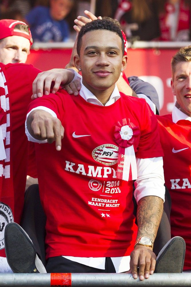 Memphis Depay dwukrotnie znalazł drogę do bramki Club Brugge