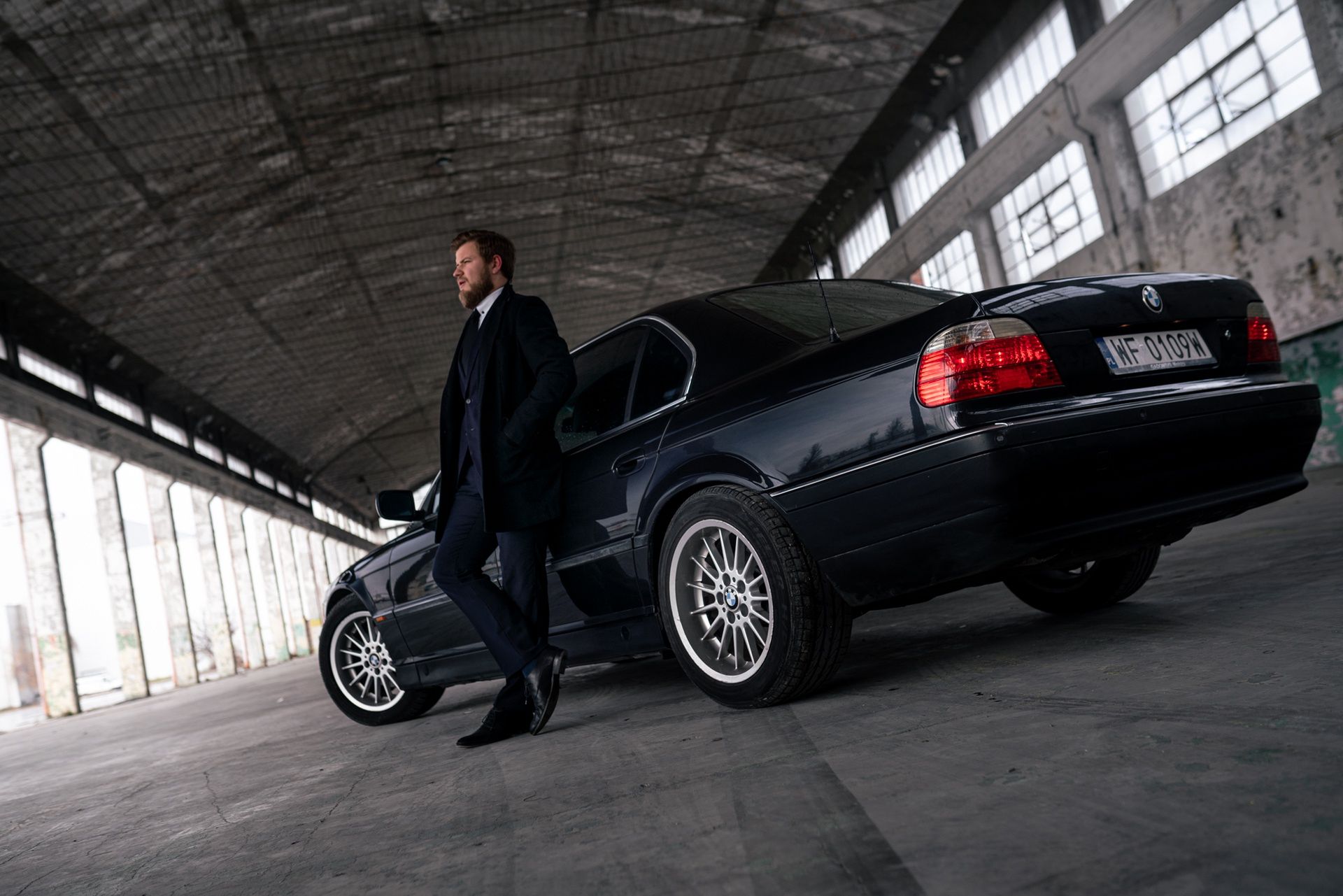 BMW Serii 7 E38