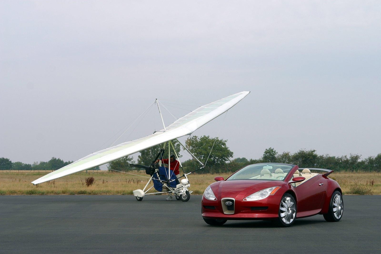 Kia KCV III Concept (2003)