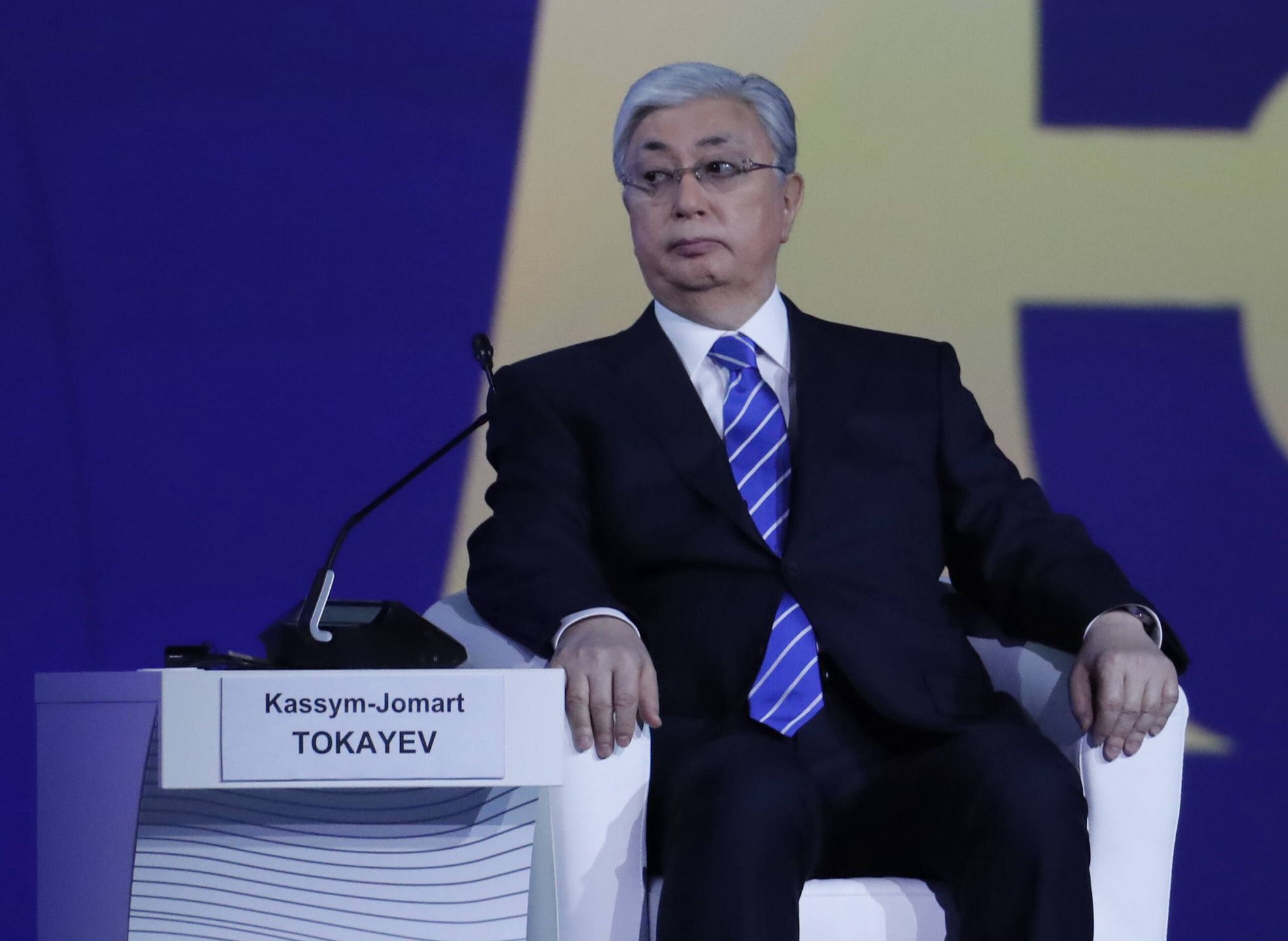 The 25th St. Petersburg International Economic Forum (SPIEF)
epa10018420 Kazakh President Kassym-Jomart Tokayev attends a plenary session of the St. Petersburg International Economic Forum (SPIEF) in St. Petersburg, Russia, 17 June 2022. The 25th St.Petersburg International Economic Forum runs from 15 to 18 June 2022.  EPA/ANATOLY MALTSEV 
Dostawca: PAP/EPA.
ANATOLY MALTSEV
