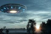 UFO: tajne akta kosmitów