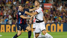 Ekspert zauważył pewien problem w grze z Lewandowskim. Czy to się w Barcelonie zmieni?