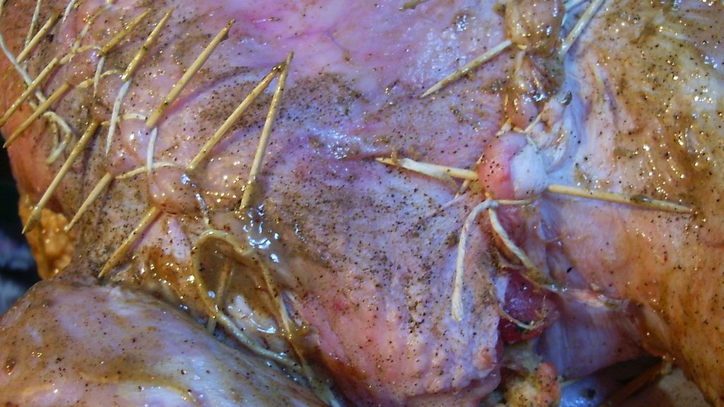 Surowy indyk (mięso jasne)