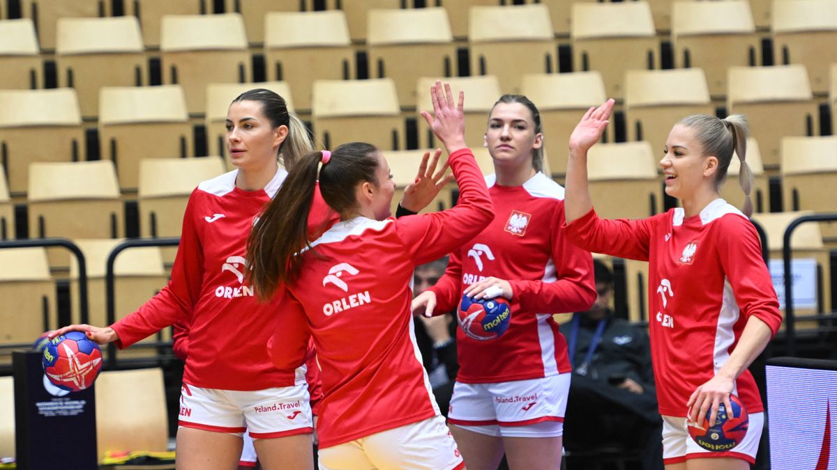 PAP / Marcin Bielecki / Reprezentacja Polski w meczu z Serbią