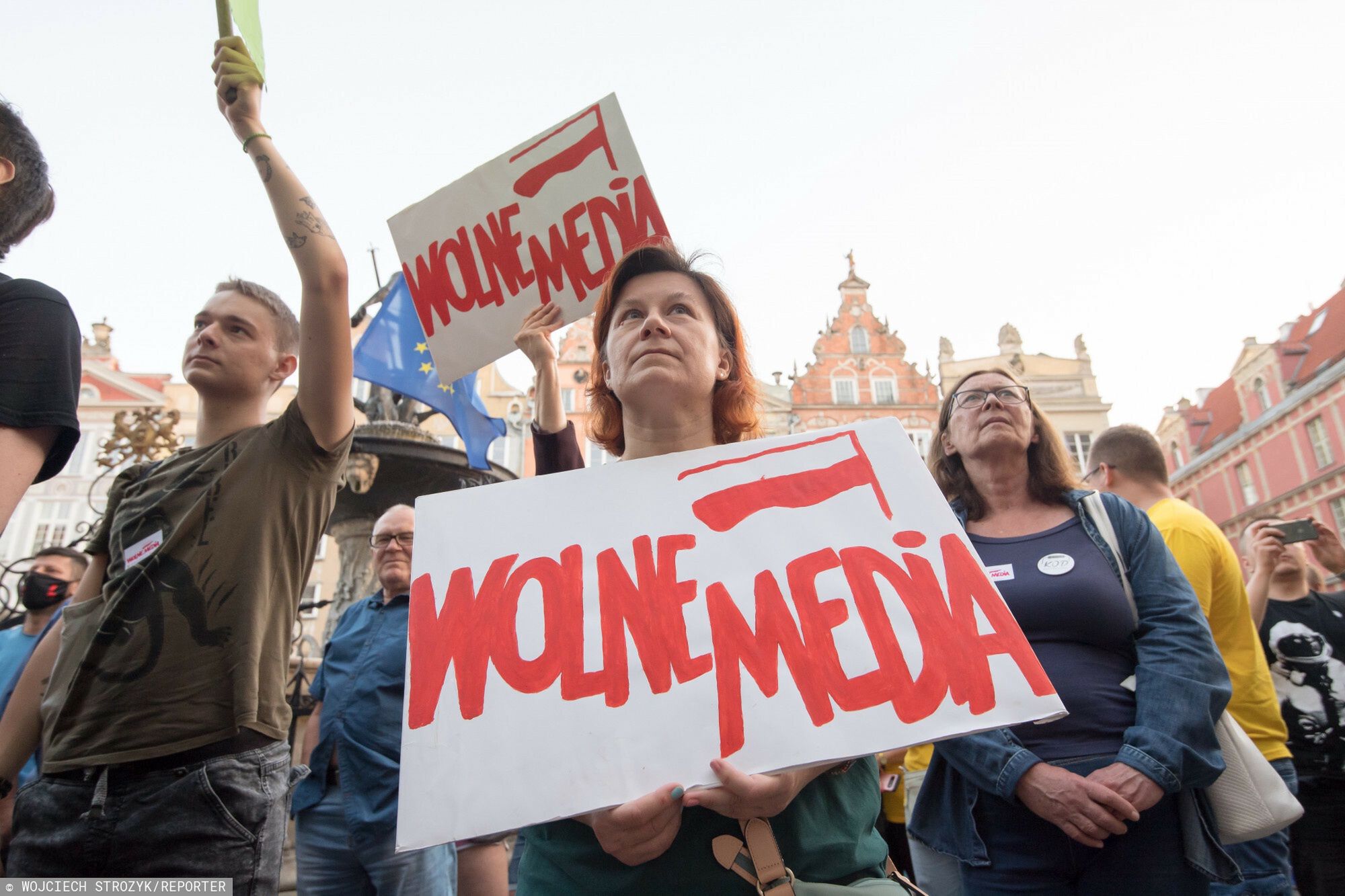 Protesty w związku z Lex TVN 