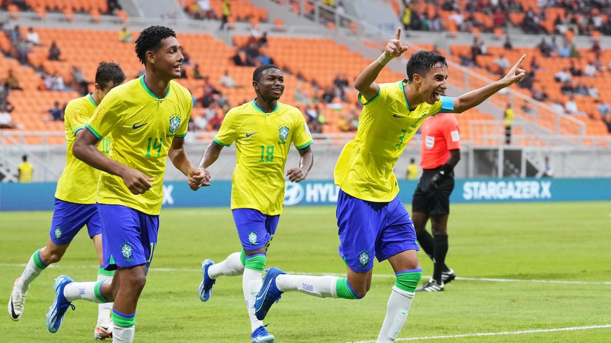 Getty Images / Alex Caparros / Na zdjęciu: radość piłkarzy reprezentacji Brazylii U-17