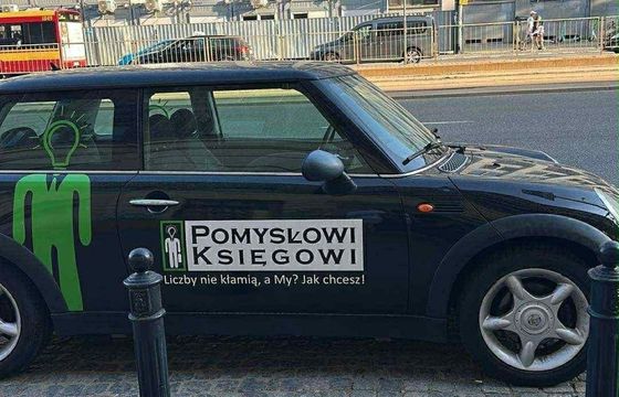 "Liczby nie kłamią, a My? Jak chcesz!". Czy prowokacyjne hasło Pomysłowych Księgowych to przekroczenie granicy?