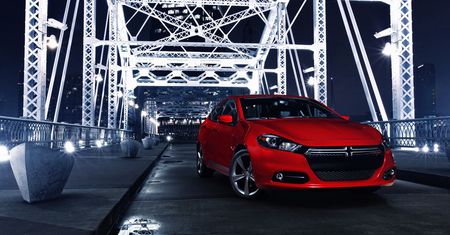 Dodge pracuje nad modelem Dart SRT4 o mocy 300 KM