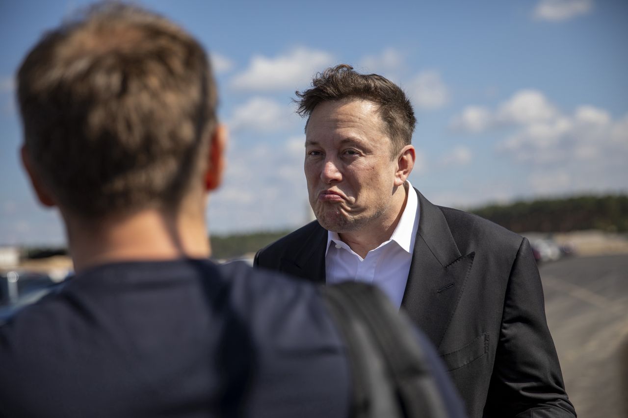 Elon Musk w czasie konferencji prasowej "zapomniał" imienia syna (Photo by Maja Hitij/Getty Images)