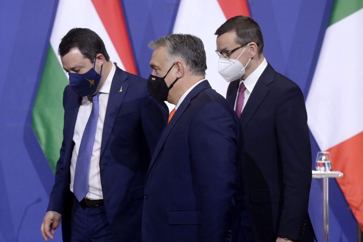 Budapeszt. Spotkanie Morawieckiego z Orbanem i Salvinim