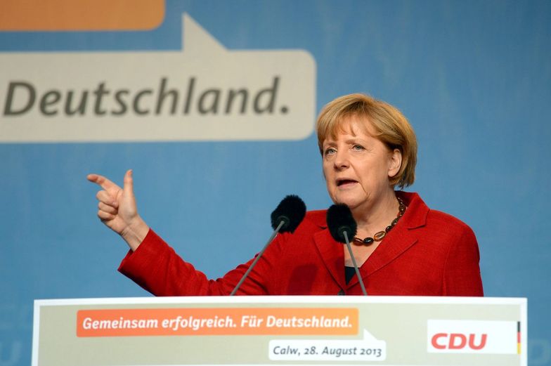 Interwencja w Syrii. Merkel: Postawa Moskwy i Pekinu godna ubolewania