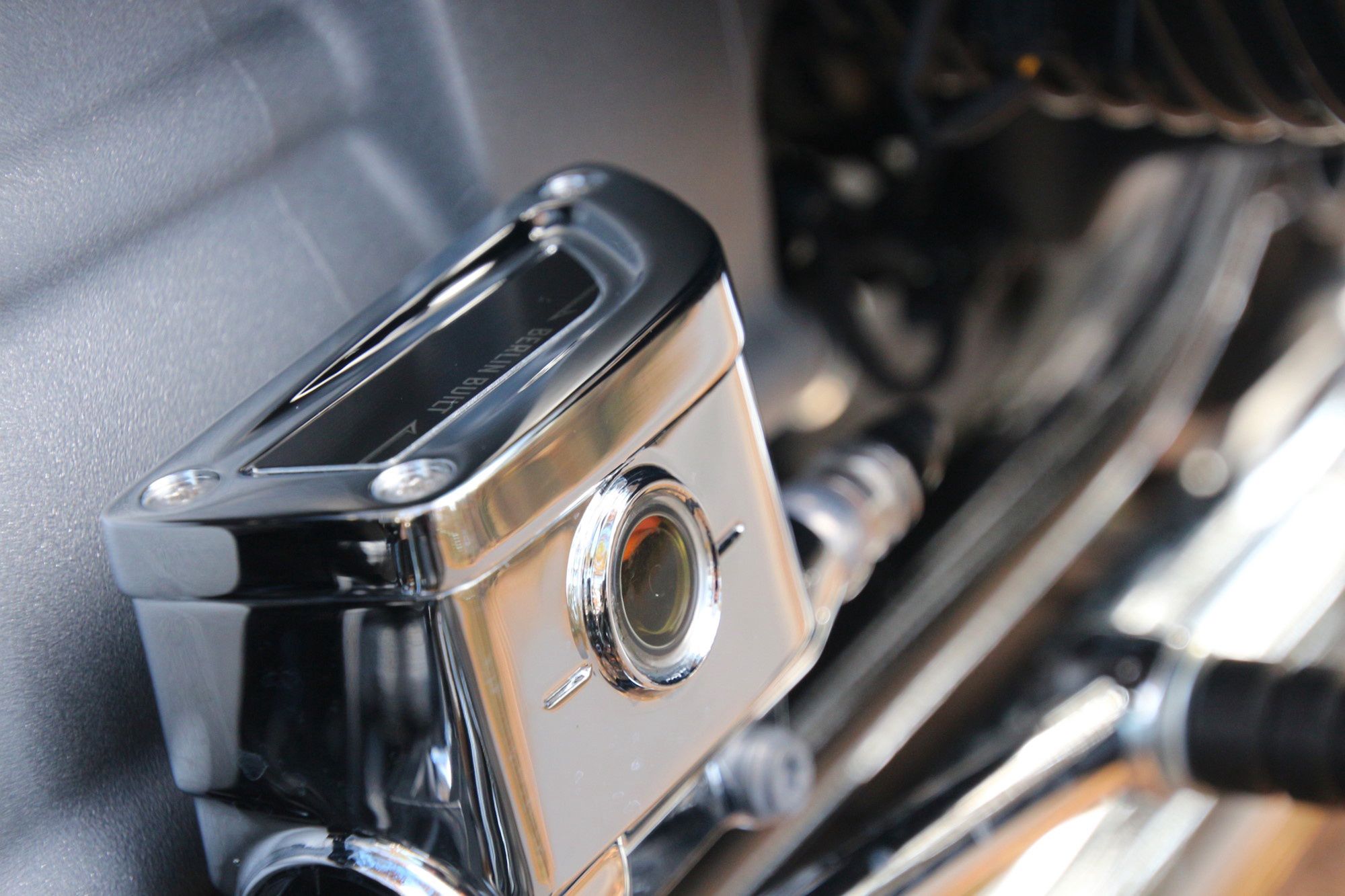 BMW R 18