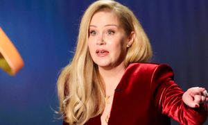 Trudno jej wstawać z łóżka. Tak radzi sobie z wychowaniem córki