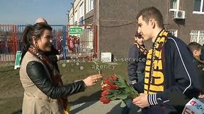 Kwiaty zamiast goli w Szczecinie. Dzień kobiet przed meczem Pogoni z Cracovią