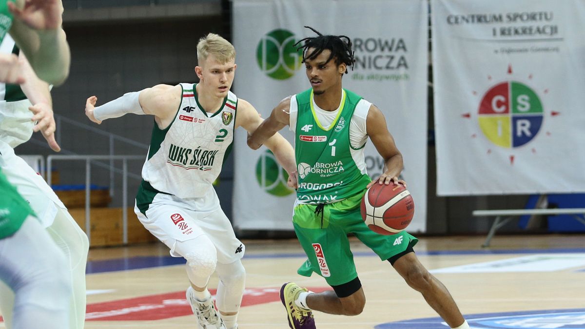 WP SportoweFakty / Tomasz Kudala / Na zdjęciu: Alonzo Verge (z piłką)