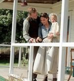 ''The Light Between Oceans'': Alicia Vikander i Michael Fassbender znajdują dziecko