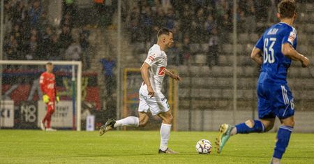 Warta Poznań w kryzysie: porażka z Miedzią Legnica i widmo spadku coraz bliżej