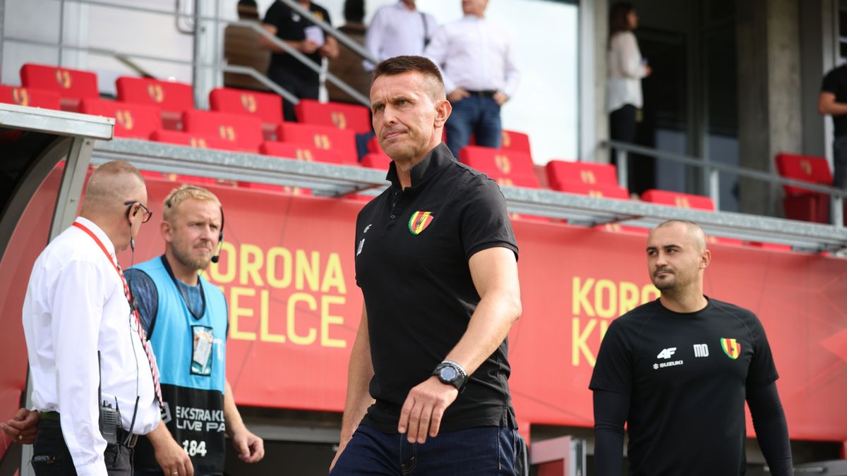 PAP / Leszek Szymański / Na zdjęciu: trener Korony Kielce Leszek Ojrzyński