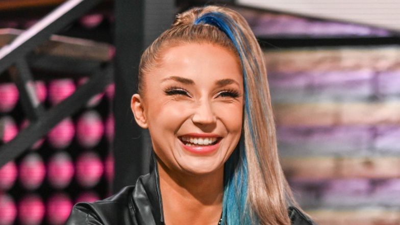 Cleo pokazała się bez doczepów