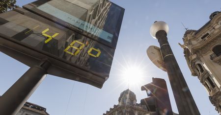 Wysokie temperatury, chłodne relacje. Zaskakujące wyniki badań