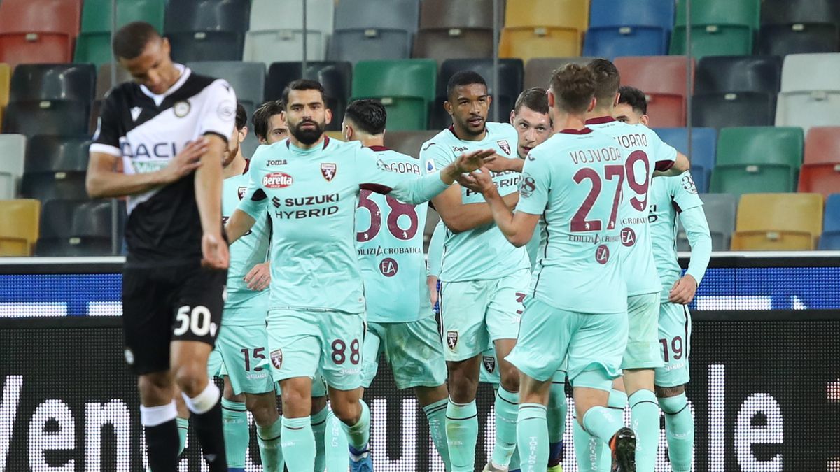 piłkarze Torino FC cieszą się z gola