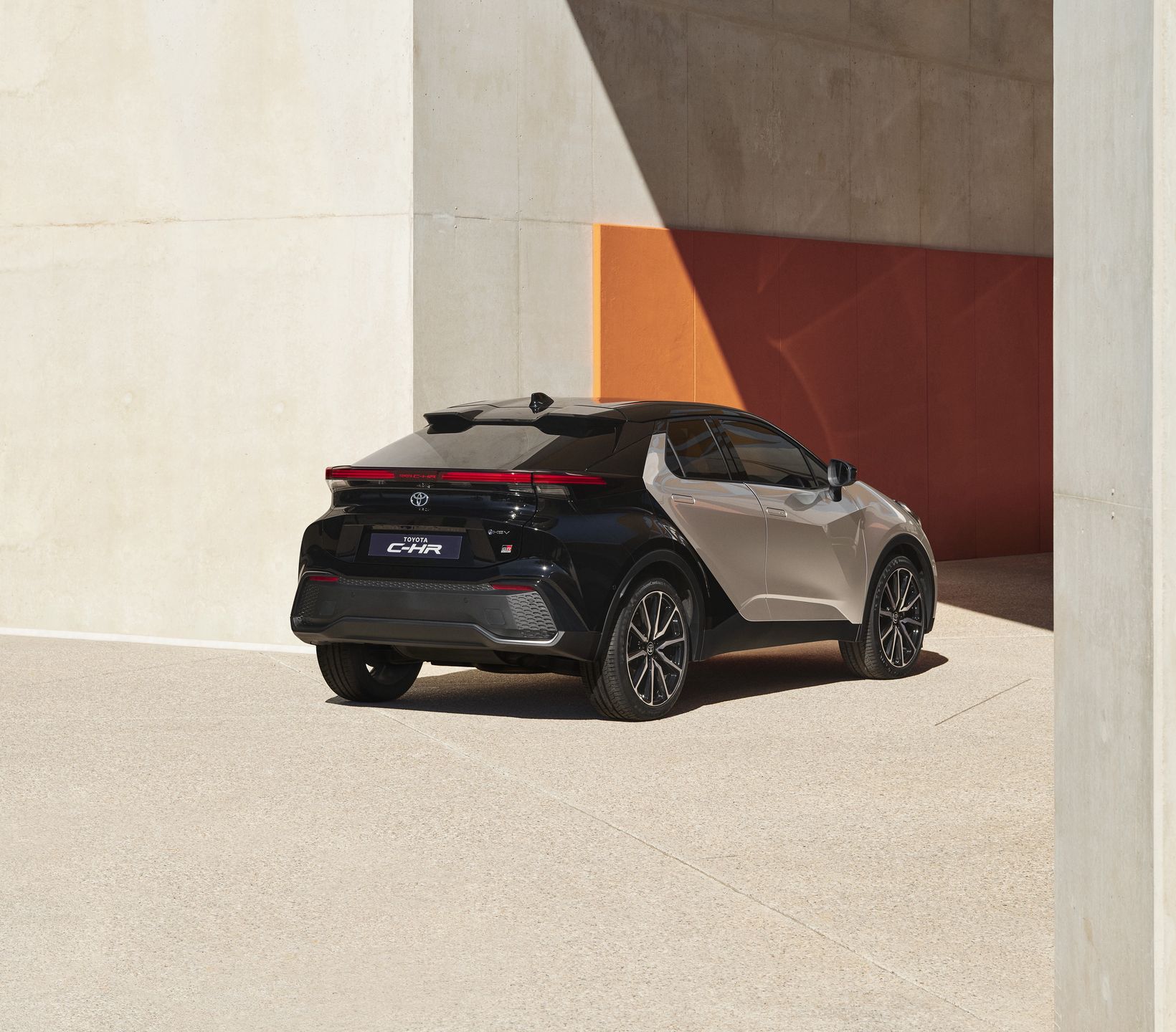 Nowa Toyota C-HR
