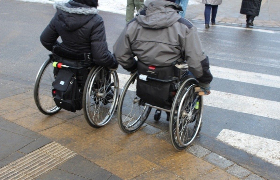 Miasto zlikwiduje kilkaset barier architektonicznych dla niepełnosprawnych