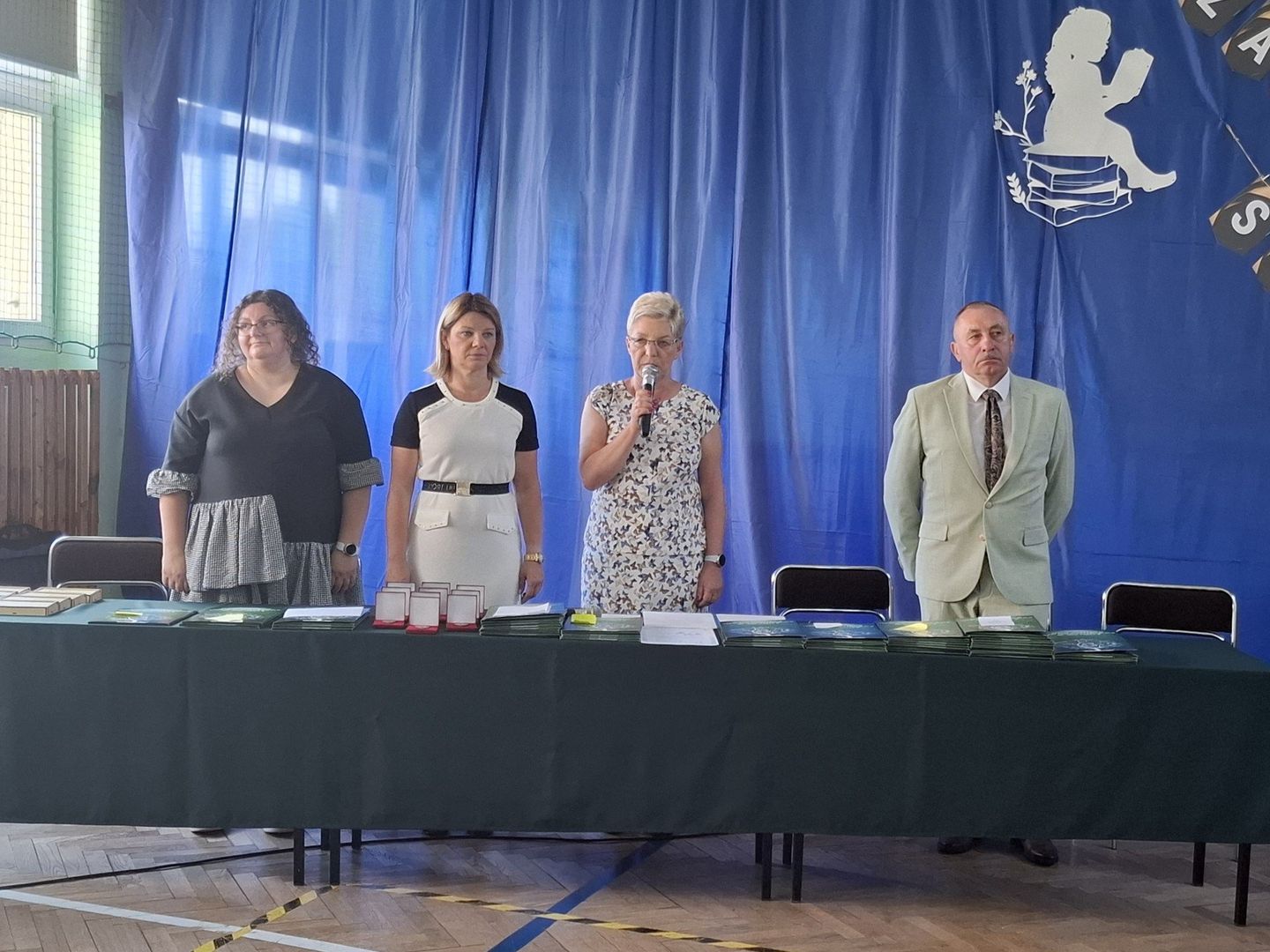 Uroczyste zakończenie klas ósmych w Szkole Podstawowej nr 5