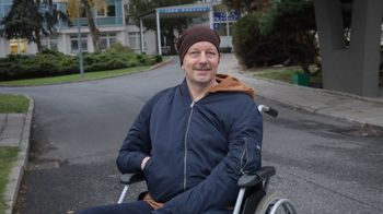 Filmowiec "Komisarza Alexa" miał udar. Trwa zbiórka na kosztowne leczenie