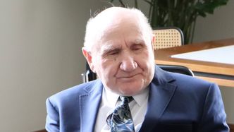 NAJSTARSZY maturzysta w Polsce nie zdał egzaminu. 85-letni pan Józef zapowiada: "Za rok znów przystąpię"