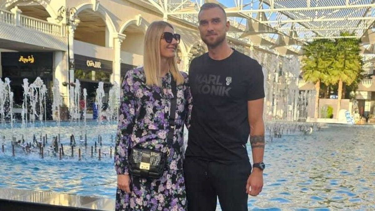 Materiały prasowe / Adrian Buchowski  / Na zdjęciu: Adrian Buchowski z żoną