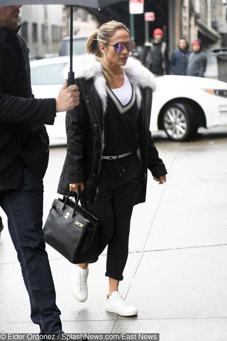 Jennifer Lopez w drodze na sesję zdjęciową