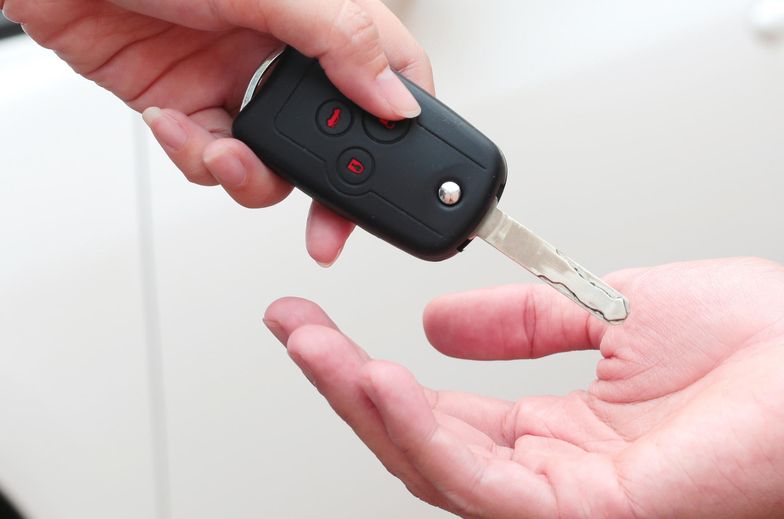 Car sharing w Polsce rośnie w siłę. Nowa usługa w Warszawie