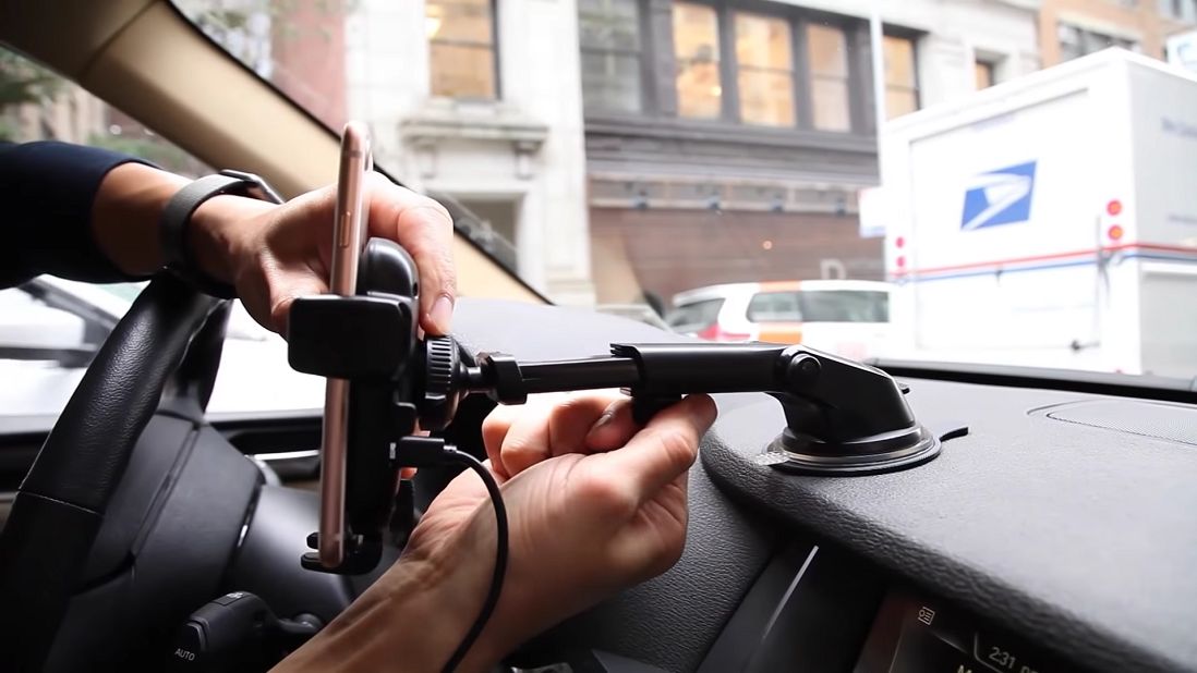 Jaki uchwyt na telefon do samochodu? Ranking 1