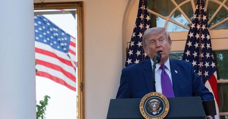 Media: Trump rozważa wznowienie działań zbrojnych wobec Iranu