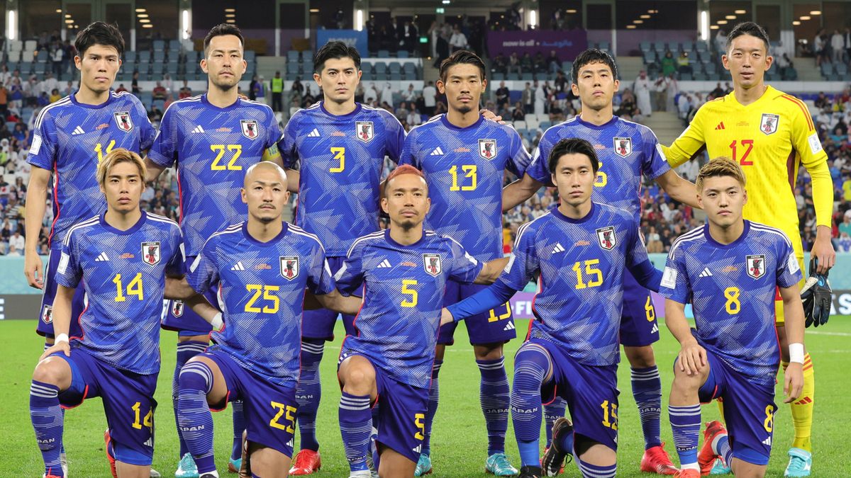 Zdjęcie okładkowe artykułu: PAP/EPA / Abir Sultan  / Na zdjęciu: piłkarze reprezentacji Japonii