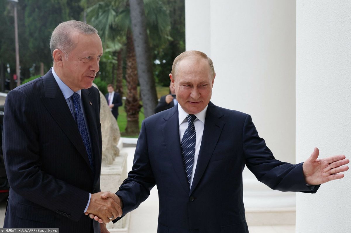 Współpraca Rosji i Turcji. "Zachód patrzy z niepokojem"