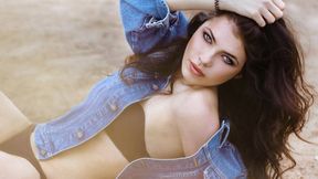 Napastnik Lecha poderwał seksowną modelkę. 22-latka pozowała dla "Playboya"