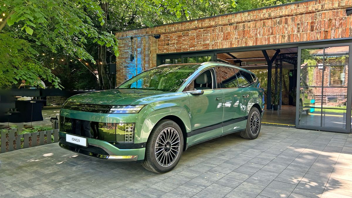Hyundai Ioniq 9