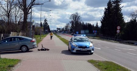 14-latek potrącony na hulajnodze elektrycznej. Sprawcą 50-latek w Fordzie. Młody chłopak z obrażeniami ciała trafił do szpitala