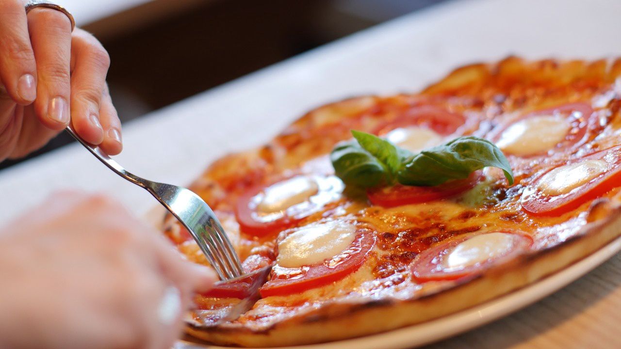 Koronawirus w pizzerii. Sanepid szuka klientów. Sprawdź, czy tam jadłeś