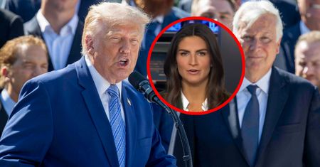 Trump uderzył w dziennikarkę CNN. Na sali zapadła niezręczna cisza