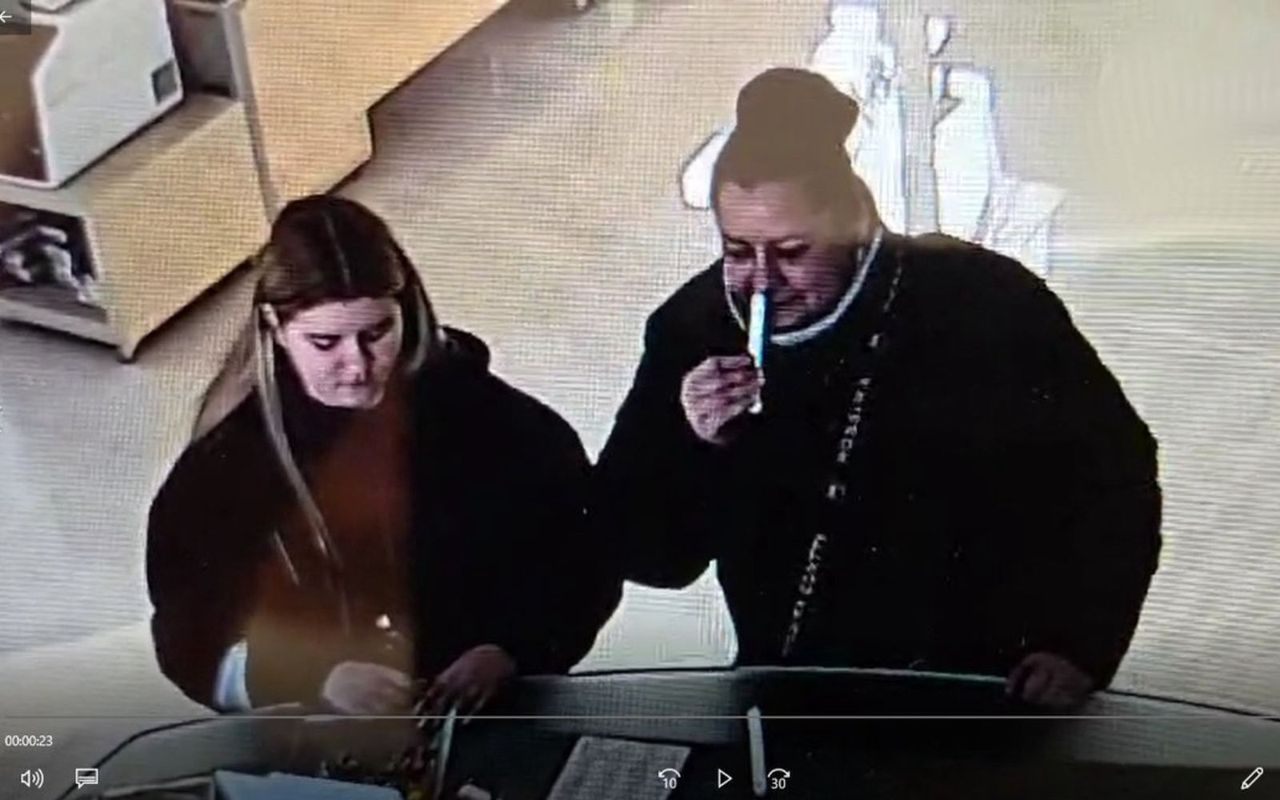 Niegodne zachowanie dwóch kobiet. Ich zdjęcia zobaczy cała Polska