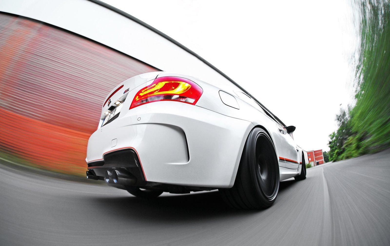 BMW 1 M APP