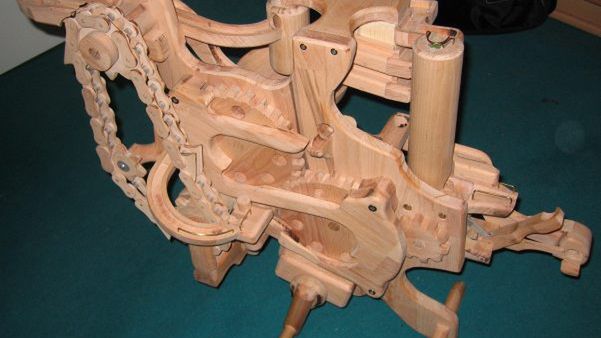 Niezwykłe drewniane maszyny (wideo) 1