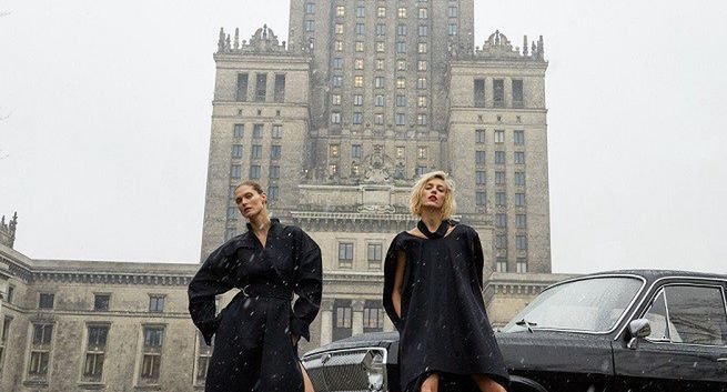 "Vogue Polska" ze sprzedażą na poziomie 80 tys. egz. "Nawet przy wysokich rabatach na reklamę obroni się na rynku"