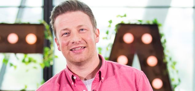 "Gotuj sprytnie jak Jamie": Jamie Oliver znów został ojcem